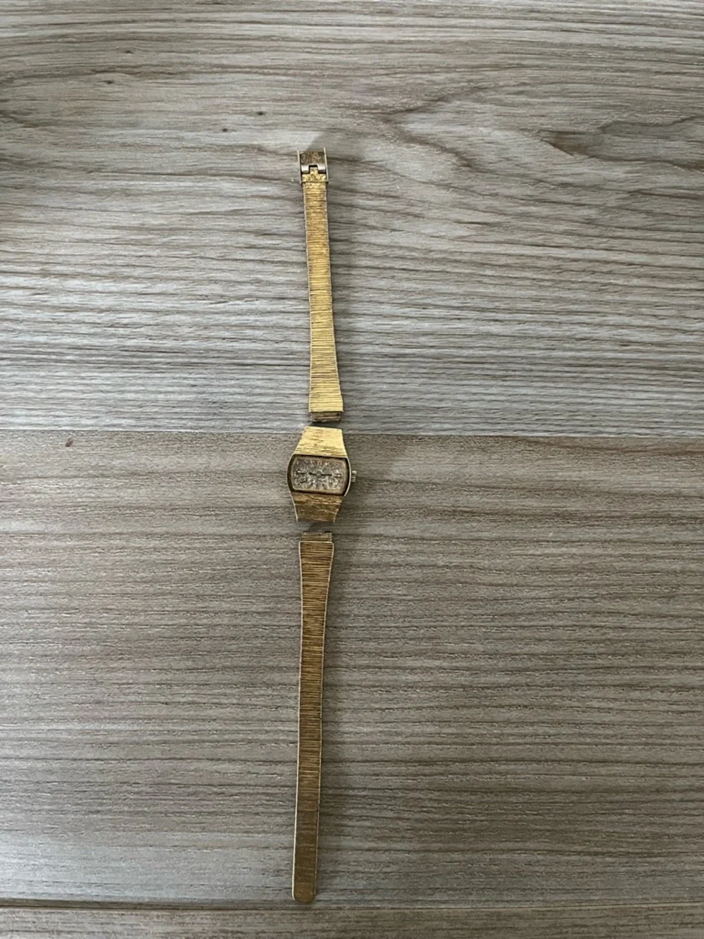 Vintage Woman’s Watch Bundle - Picture 11 of 11